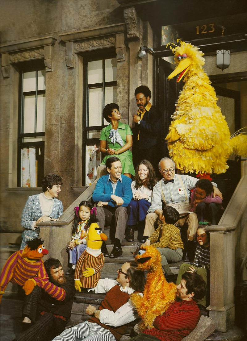Illustration for article titled Here are some amazing behind the scenes photos from the early days of Sesame Street